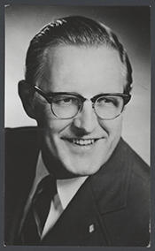 Photo of SHOUP, Richard Gardner (Dick)