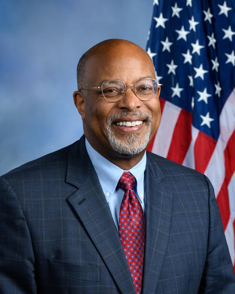 Photo of IVEY, Glenn