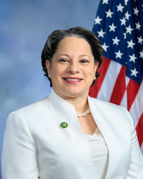 Photo of MCCLELLAN, Jennifer