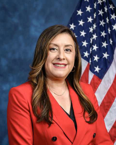 Photo of RIVAS, Luz M.